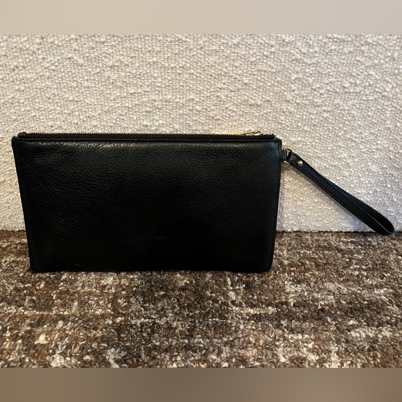 Black Leather Michael Kors Wristlet / Wallet - Picture 4 of 4